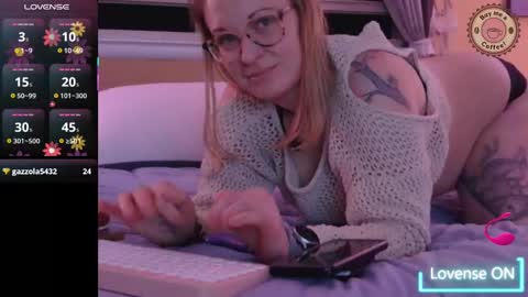 dixie_comanche online show from February 2025 03:48:01 AM