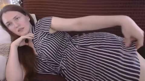 Dixiemiller online show from April 2026 04:42:01 AM