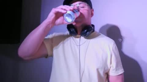 dj_hotman online show from May 2026 04:32:02 AM