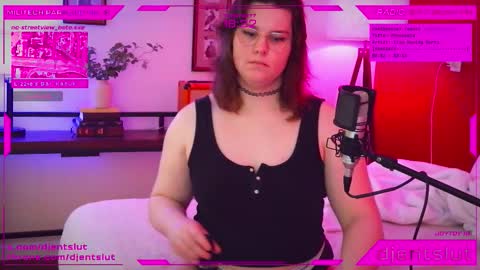 Snapshot of djentslut chatting on March 2026 02:13:02 AM djentslut online show from March 2026 02:13:02 AM