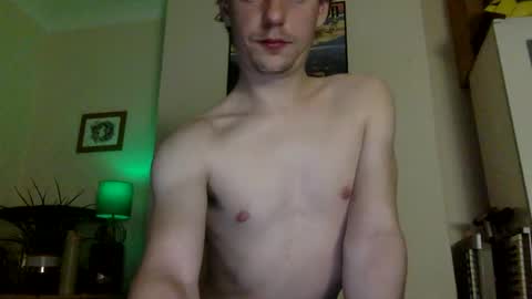 Snapshot of djlaytor chatting on December 2024 05:05:02 AM DigitJT online show from December 2024 05:05:02 AM