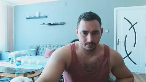 STR8 BOYv online show from October 2025 07:30:02 AM