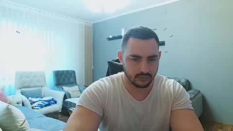 STR8 BOYv online show from November 2025 10:04:01 AM