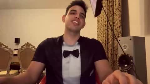 Djonson  online show from April 2026 08:53:01 PM