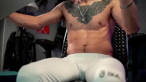 Snapshot of dl_raven chatting on March 2025 05:44:02 AM Silverhand online show from March 2025 05:44:02 AM