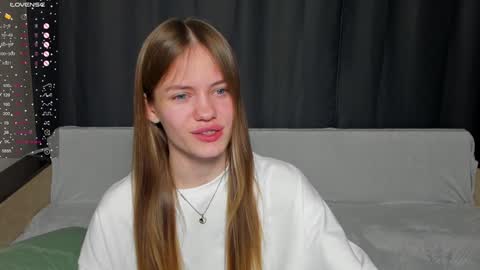 Polly and Kiriko online show from January 2025 04:47:02 AM