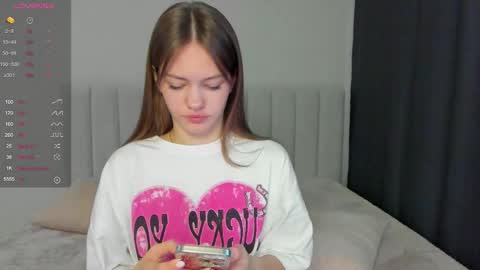 Polly and Kiriko online show from September 2025 02:11:02 AM