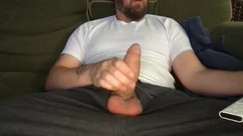 Snapshot of dobbydoob chatting on August 2026 02:24:01 AM dobbydoob online show from August 2026 02:24:01 AM