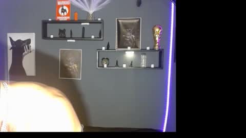 Snapshot of dober_manent chatting on November 2025 01:22:01 AM dober_manent online show from November 2025 01:22:01 AM