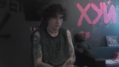 Snapshot of doenits chatting on September 2025 06:53:02 PM doenits online show from September 2025 06:53:02 PM