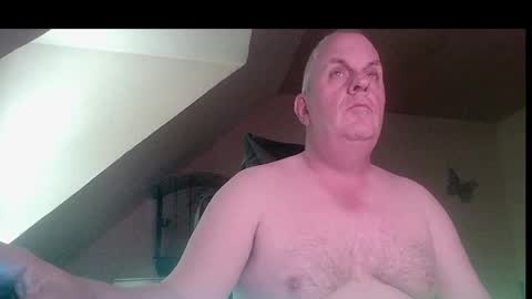 Snapshot of doggy2629 chatting on June 2026 06:28:01 AM doggy2629 online show from June 2026 06:28:01 AM