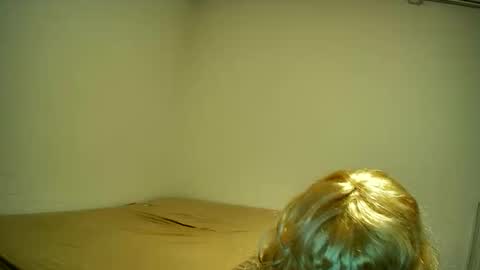 Snapshot of doggy7style chatting on October 2025 06:08:02 PM Carolina online show from October 2025 06:08:02 PM