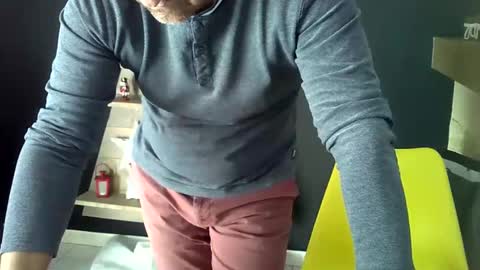 Alex online show from December 2024 11:01:02 AM