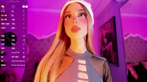 Snapshot of dolarcity760752 chatting on November 2025 06:14:02 AM dolarcity760752 online show from November 2025 06:14:02 AM