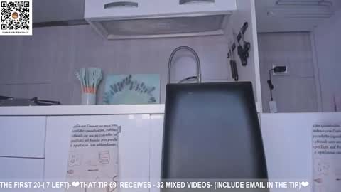 Snapshot of dolce4you69 chatting on February 2025 08:38:01 AM Dea----IF YOU WANT TO SUPPORT ME -Purshase subscribtions scroll BIO THANK YOU LOVE - online show from February 2025 08:38:01 AM