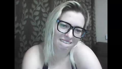 dolce_tempt online show from December 2025 06:56:02 PM