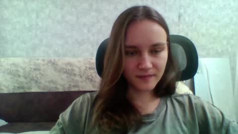 dolcezza_ online show from May 2026 10:00:01 AM