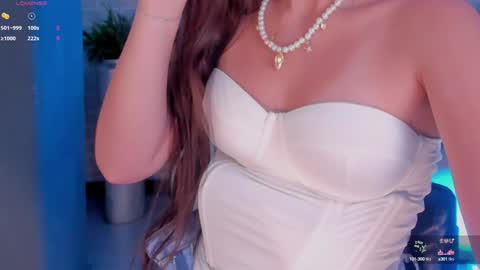 Dolcie  online show from February 2025 02:16:01 PM