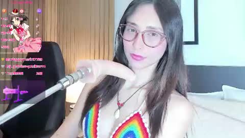 Snapshot of doll_bella_ chatting on June 2026 08:13:02 PM Bella online show from June 2026 08:13:02 PM