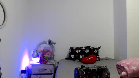 Catherine XXX online show from July 2026 07:27:01 PM