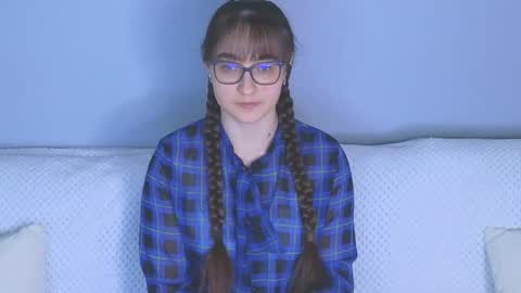 Tessa online show from February 2026 04:24:02 PM