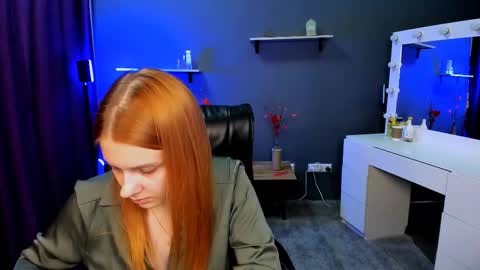 Snapshot of doll_vey chatting on March 2025 01:14:02 PM doll_vey online show from March 2025 01:14:02 PM