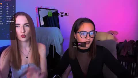 Snapshot of doll_vey chatting on October 2025 07:58:02 PM doll_vey online show from October 2025 07:58:02 PM