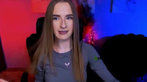 Snapshot of doll_vey chatting on November 2025 08:02:01 PM doll_vey online show from November 2025 08:02:01 PM