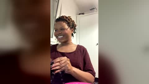 Dolla online show from March 2026 06:26:01 PM