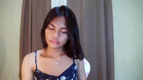 Snapshot of dolly_angel2 chatting on December 2024 09:15:02 PM dolly_angel2 online show from December 2024 09:15:02 PM