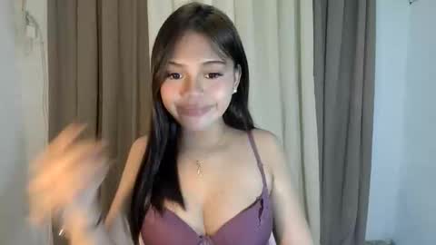Snapshot of dolly_angel2 chatting on November 2025 04:52:02 PM dolly_angel2 online show from November 2025 04:52:02 PM