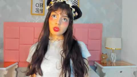 Snapshot of dolly_kitter chatting on December 2025 11:39:02 AM dolly_kitter online show from December 2025 11:39:02 AM