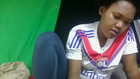 doloresslu online show from February 2026 11:19:01 AM