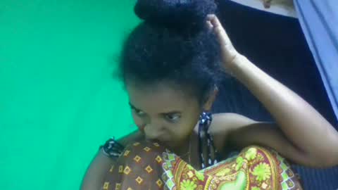 Snapshot of doloresslu chatting on April 2026 06:16:02 PM doloresslu online show from April 2026 06:16:02 PM