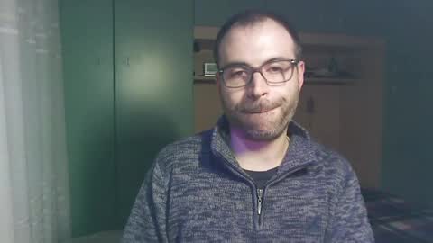 Snapshot of domco9 chatting on April 2026 06:02:01 PM domco9 online show from April 2026 06:02:01 PM