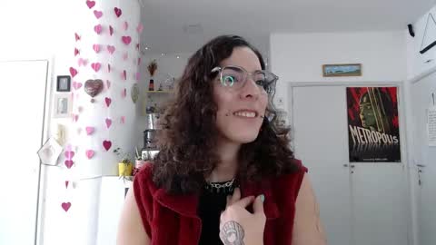 Snapshot of domenica_dos_ouros chatting on June 2026 02:33:01 PM sweet domme online show from June 2026 02:33:01 PM