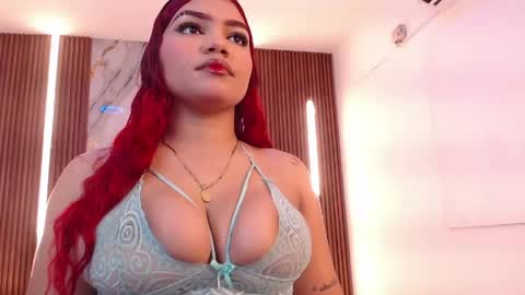 domenica online show from April 2026 12:39:01 PM