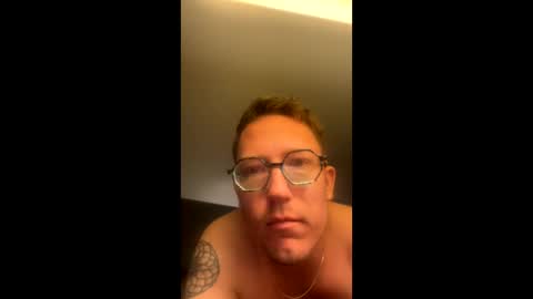Snapshot of domina_reign chatting on January 2025 02:24:02 PM MexiMommyBoy online show from January 2025 02:24:02 PM