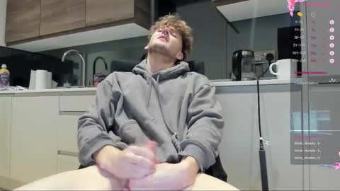 Alex...  online show from December 2025 05:16:01 AM