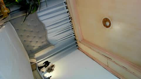 CALL ME BABY BELLA online show from September 2025 07:17:02 PM