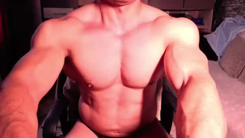 Snapshot of dominatemuscle chatting on June 2026 03:14:02 PM Kevin online show from June 2026 03:14:02 PM