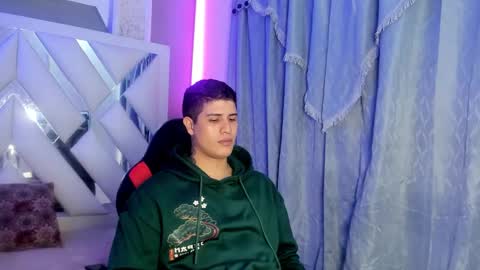 DOMI online show from February 2026 03:40:02 AM