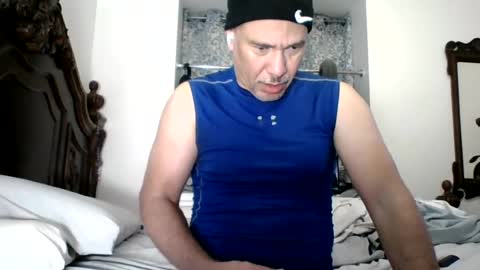 luis online show from July 2026 03:54:02 AM