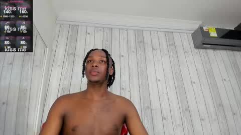 Snapshot of dominicsccott chatting on February 2025 12:02:02 PM Dominicscott online show from February 2025 12:02:02 PM