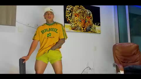 Only fans Ronnie col---InstaRonniecolleman  online show from February 2026 12:47:02 AM