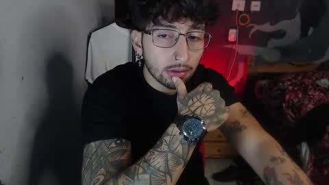 dominus_kane online show from November 2025 02:54:01 AM