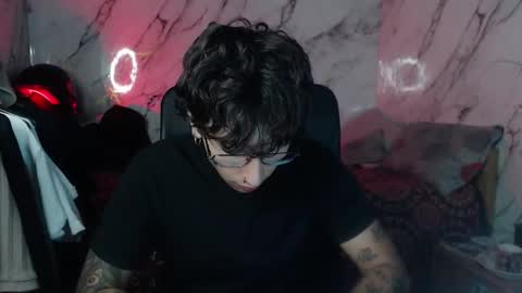 dominus_kane online show from January 2026 02:38:01 AM