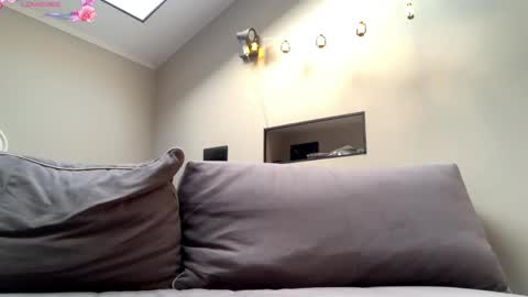 Kira online show from May 2026 02:28:02 AM