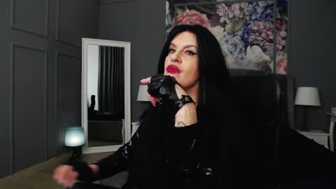 Snapshot of dommelisa chatting on January 2025 11:38:01 PM Dom Melisa online show from January 2025 11:38:01 PM