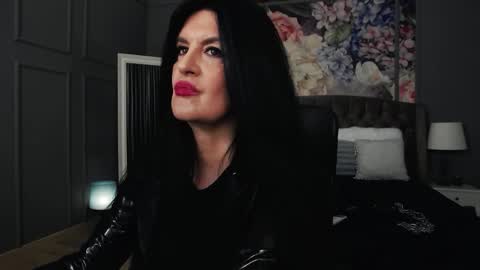 Snapshot of dommelisa chatting on November 2025 09:31:02 PM Dom Melisa online show from November 2025 09:31:02 PM